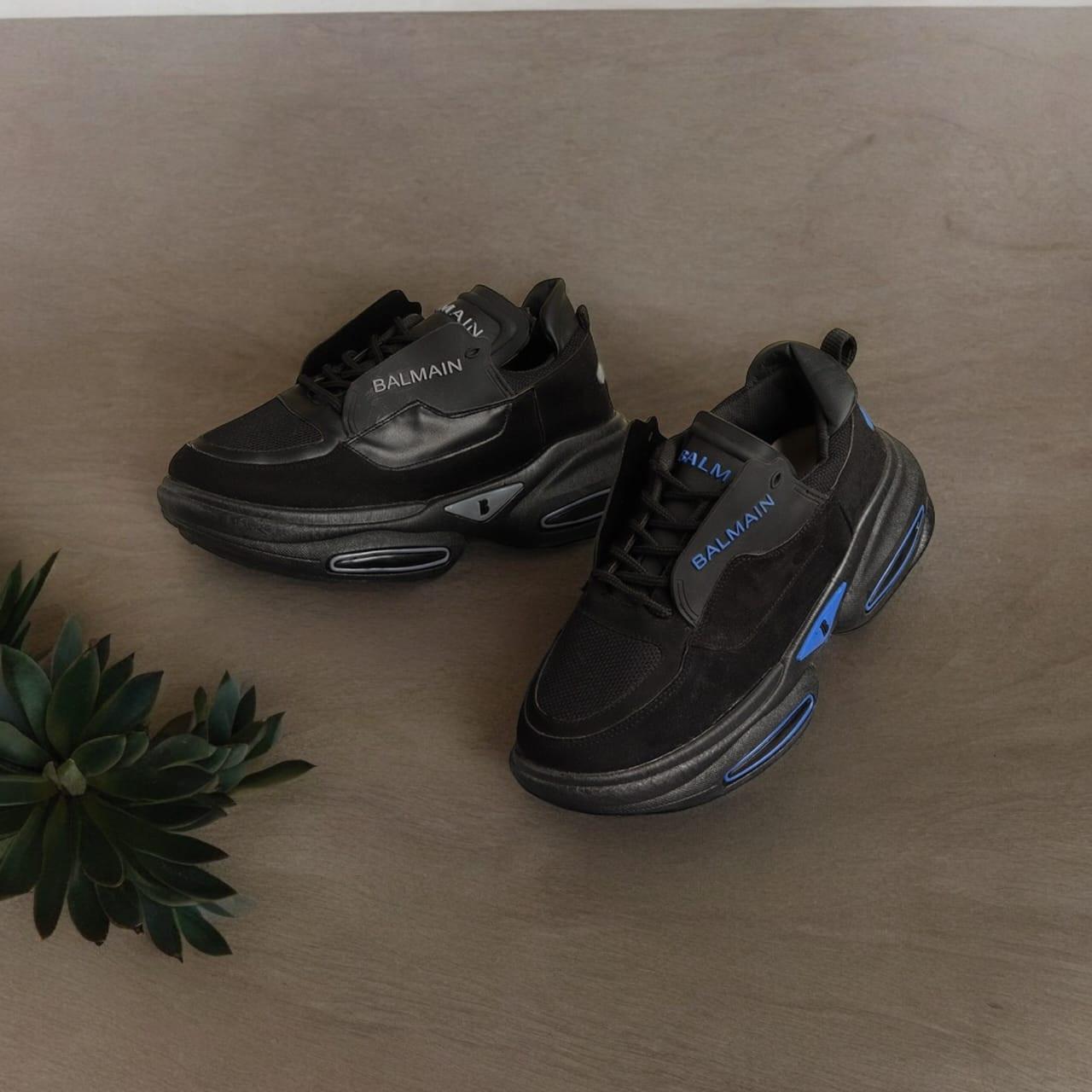 بال مان شوز